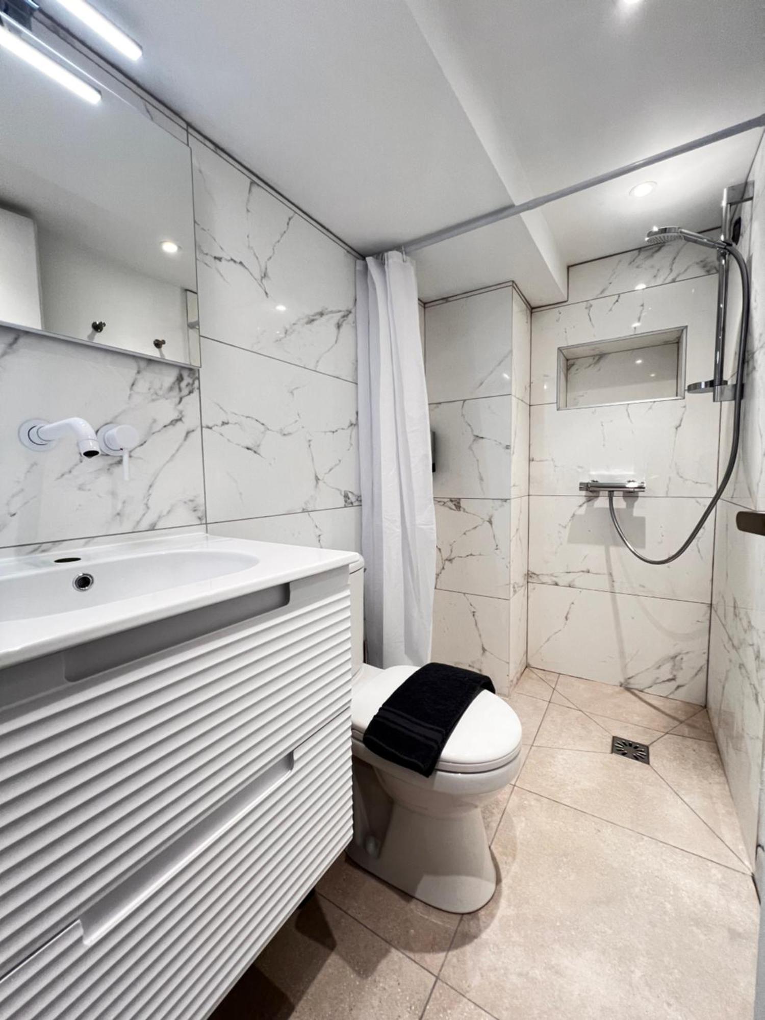 Studios Le Medicis Rouen Pokoj fotografie